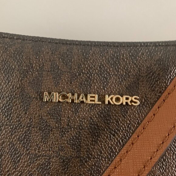 Michael Kors Shoulder. crossbody bag - Picture 3 of 10